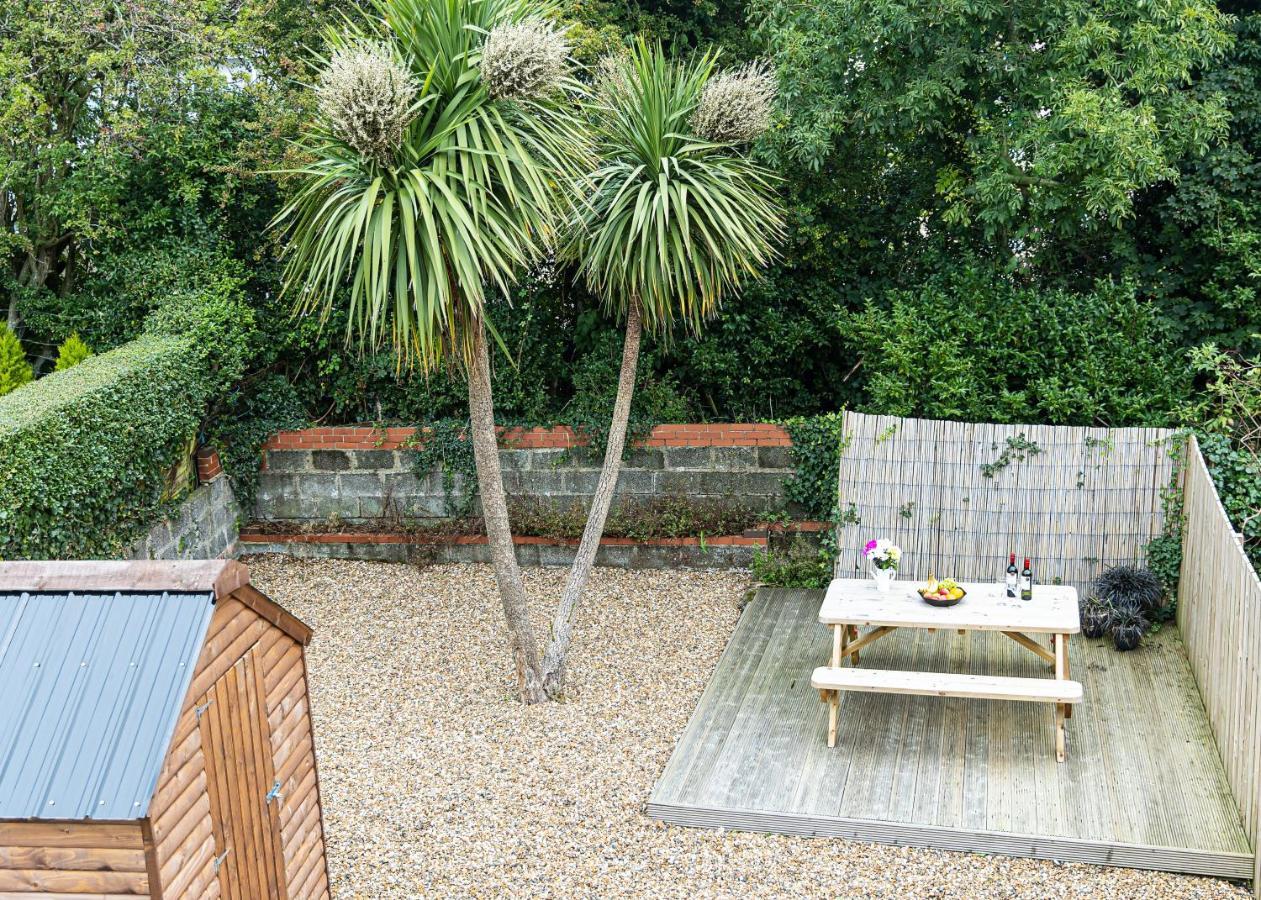 Entire Family Home , Large Rear Garden And Free Parking Belfast Exterior photo